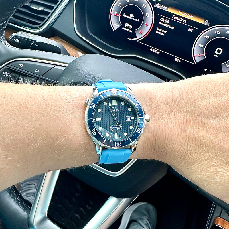 20mm Miami Blue FKM Rubber Strap
